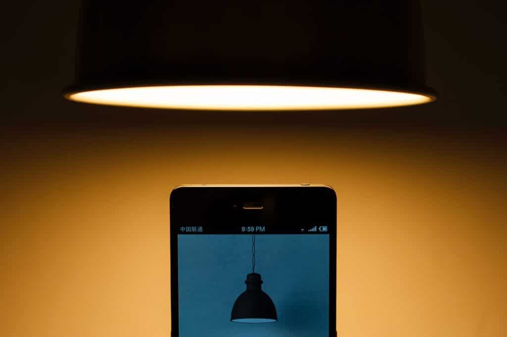 phone under lamp